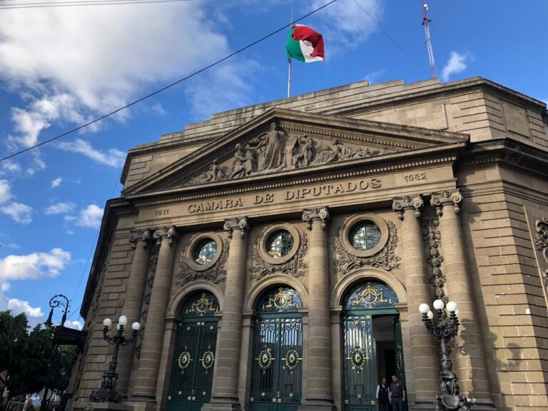 Congreso mexicano intensifica confrontaciones políticas mientras avanzan reformas clave rumbo al nuevo escenario electoral