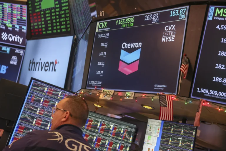 Fuerte regreso del capital impulsa a Wall Street mientras los semiconductores lideran el optimismo bursátil