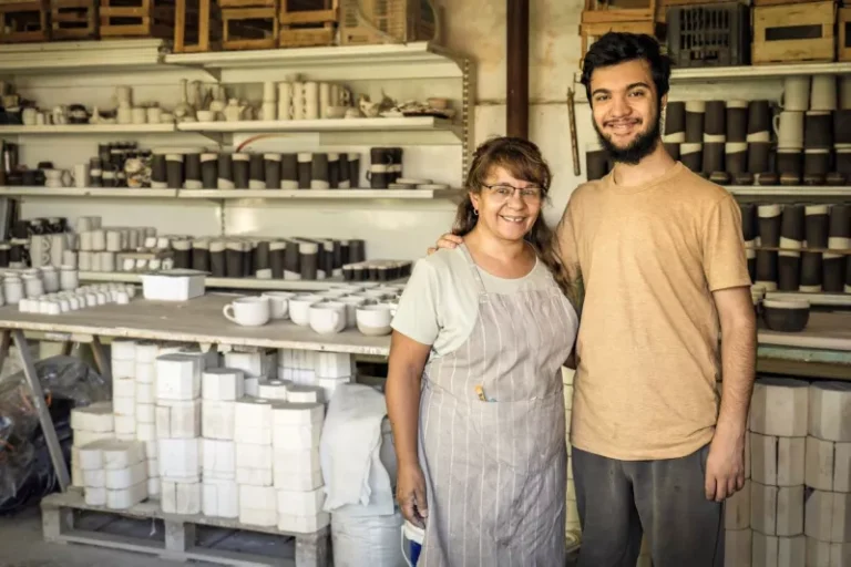 Empresas familiares sostienen la economía mexicana y enfrentan el reto de modernizarse en un mercado cada vez más competitivo